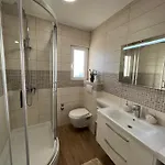 Apartamento Pernjak Mandre