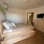 Pernjak Apartamento *