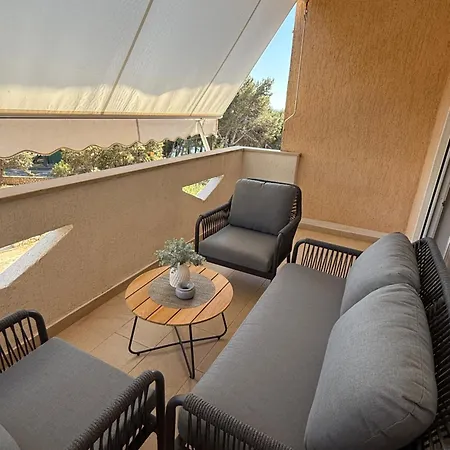 Pernjak * Мандре