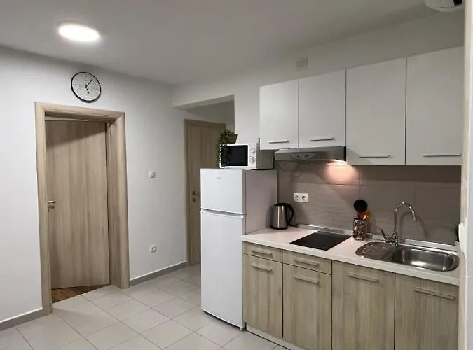 Pernjak 아파트 만드레