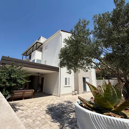 Apartment Pernjak Mandre