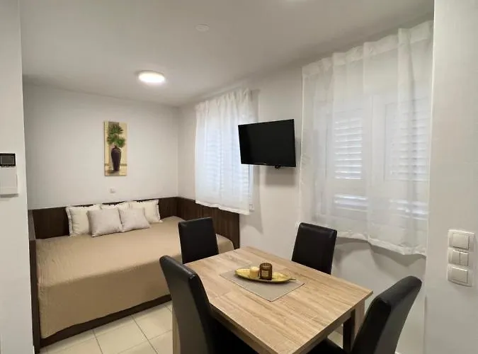 Pernjak Appartement Mandre
