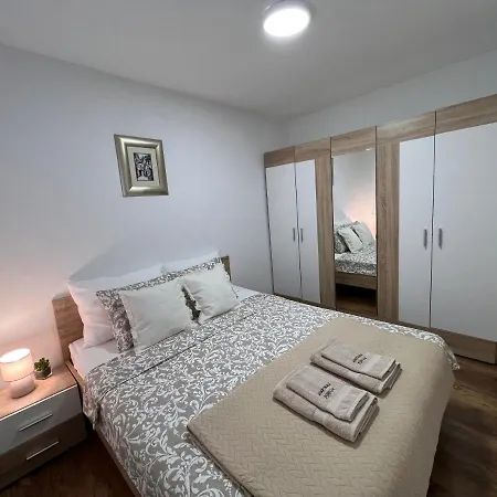 Apartman Pernjak Mandre